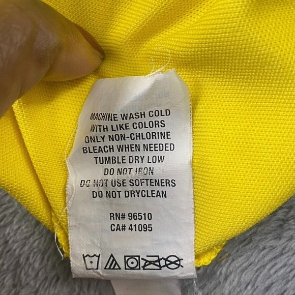 Under Armour Shirt Mens L Yellow Heat Gear Short Sleeve Golf Polo Sports Loose - Picture 8 of 10